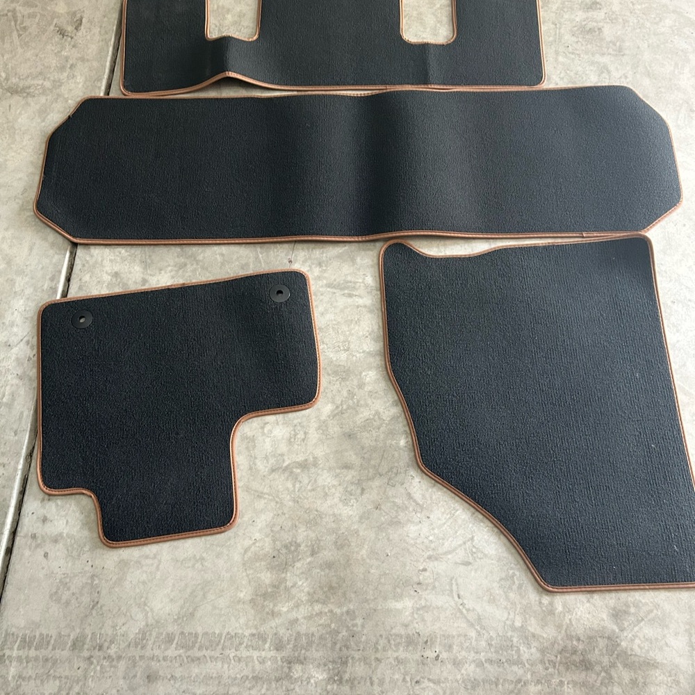 26 Acadia Black Car Floor Mats with Brown Trim
